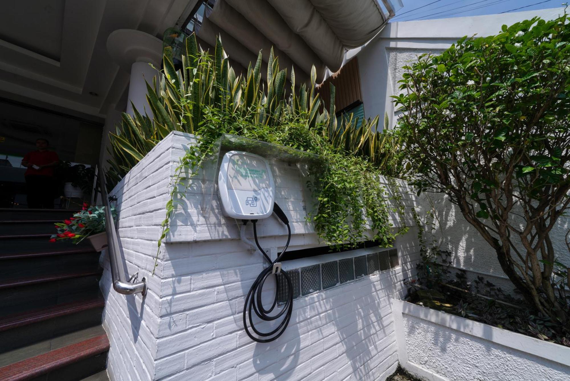 Heef Hotel Jakarta Exterior foto